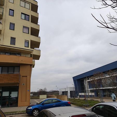 Ferienwohnung Tisza Parti Luxus Apartman Szegedin Exterior foto